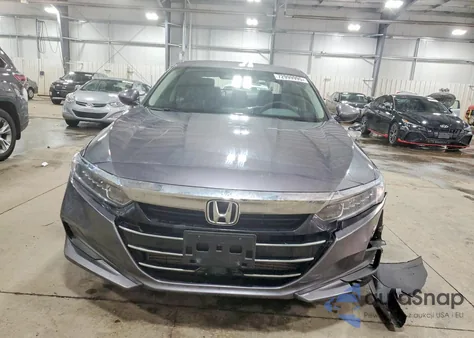 2021 Honda Accord Lx z USA, uszkodzony, nr VIN 1HGCV1F16MA124330
